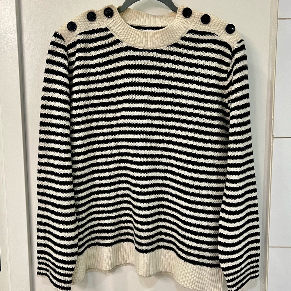 Anine Bing lambskin wool striped sweater M/L, gently worn. Excellent condition.